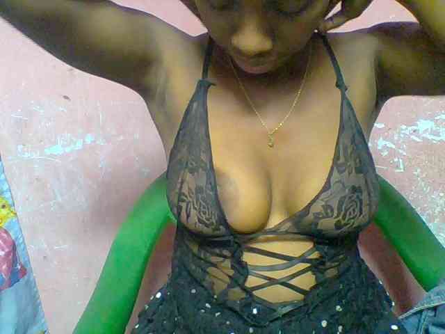 Marceliahh webcam