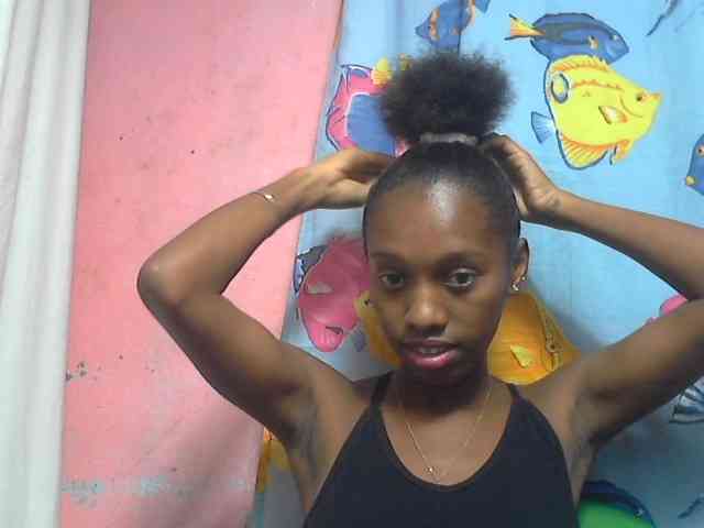 Marceliahh webcam