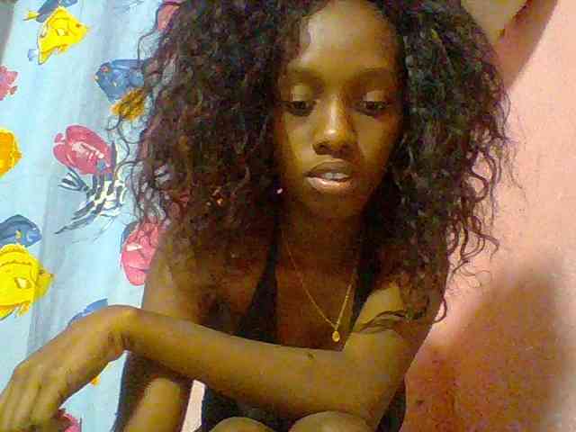 Marceliahh webcam