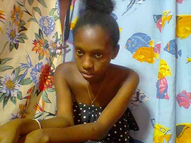Marceliahh webcam