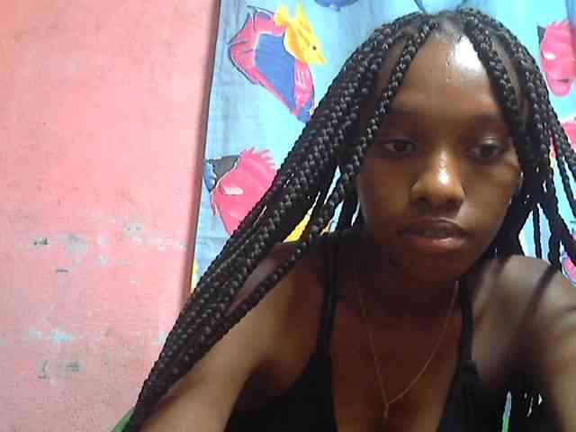 Marceliahh webcam
