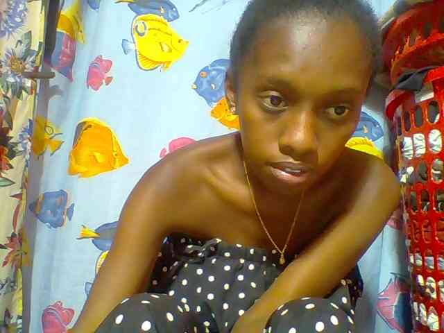 Marceliahh webcam