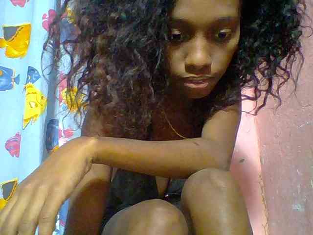 Marceliahh webcam