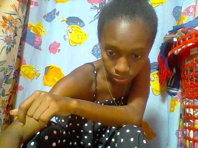 Marceliahh webcam