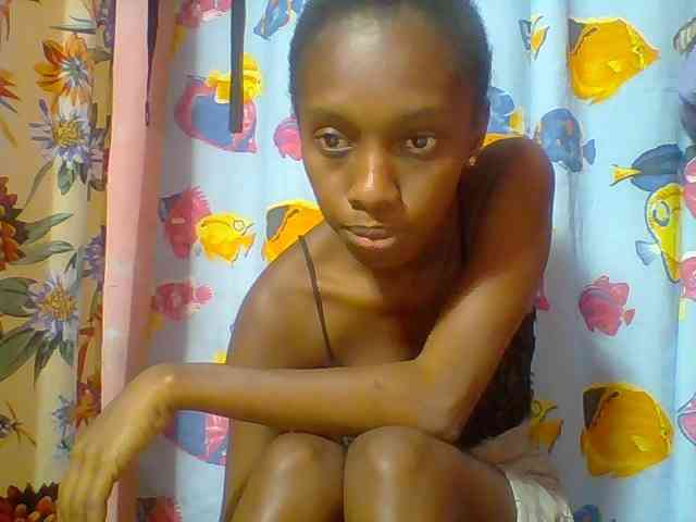 Marceliahh webcam