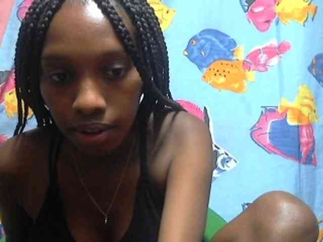 Marceliahh webcam