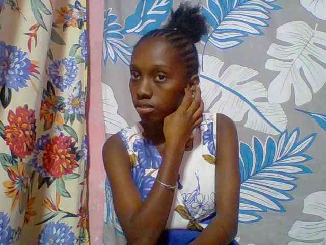 Marceliahh webcam