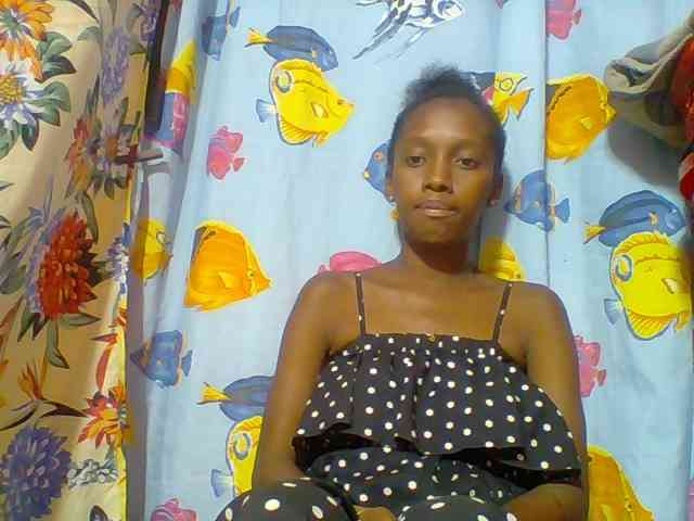 Marceliahh webcam