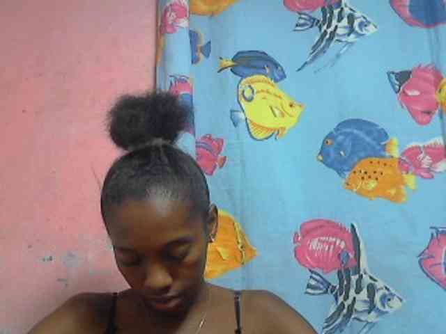 Marceliahh webcam