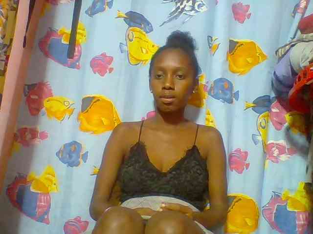 Marceliahh webcam