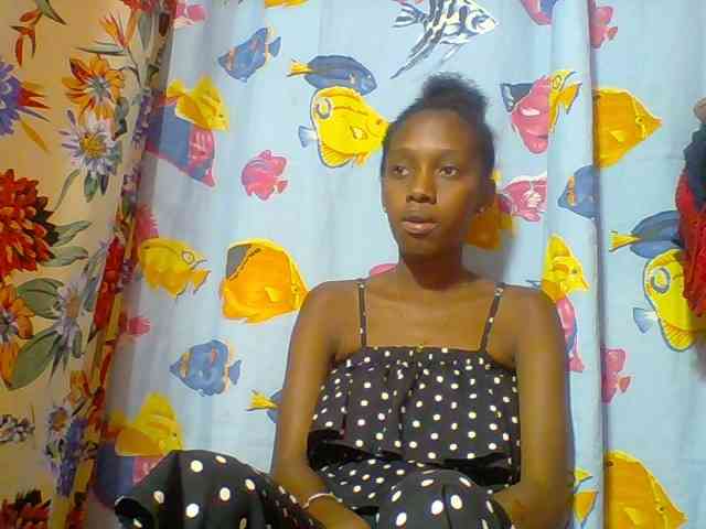 Marceliahh webcam