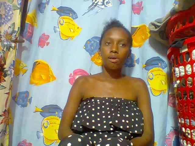 Marceliahh webcam