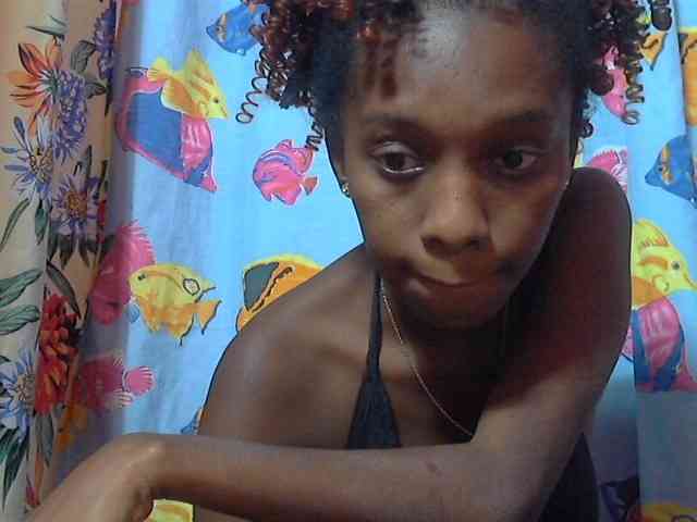 Marceliahh webcam