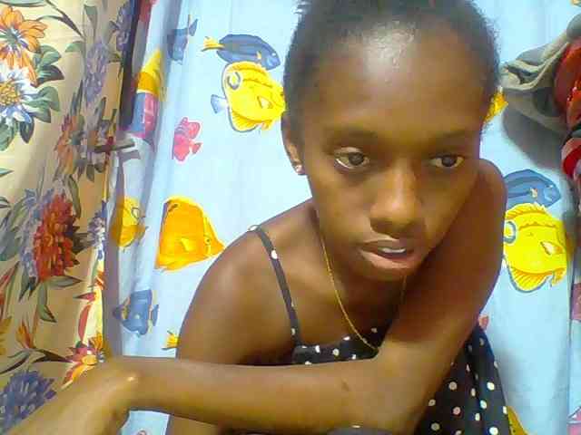 Marceliahh webcam