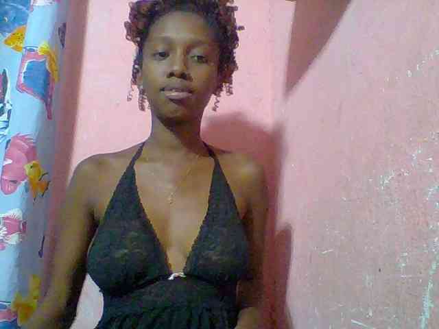 Marceliahh webcam