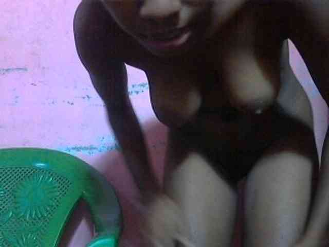 Marceliahh webcam