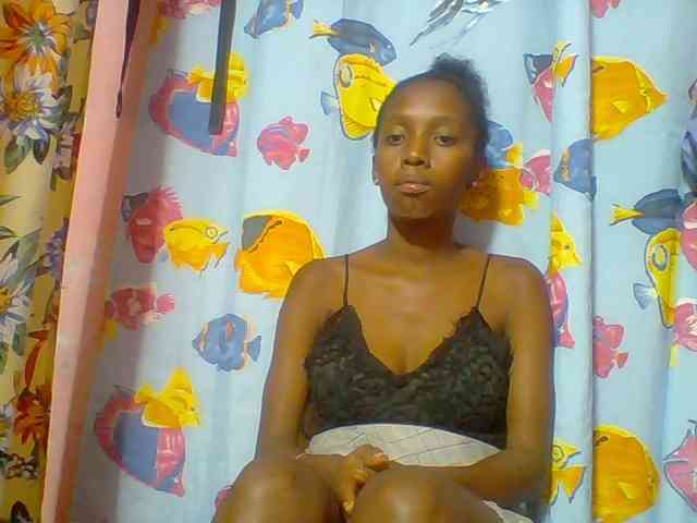 Marceliahh webcam