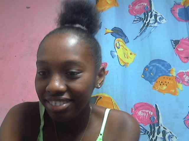 Marceliahh webcam