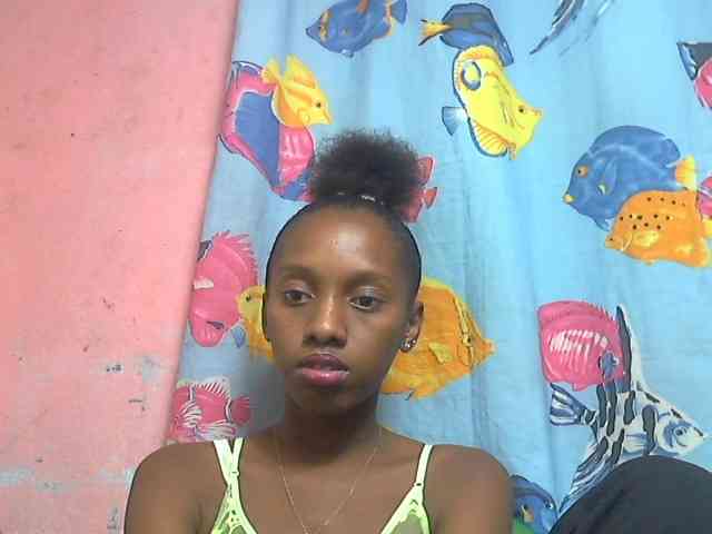 Marceliahh webcam