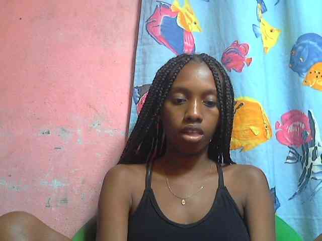 Marceliahh webcam