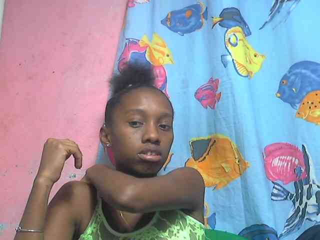 Marceliahh webcam
