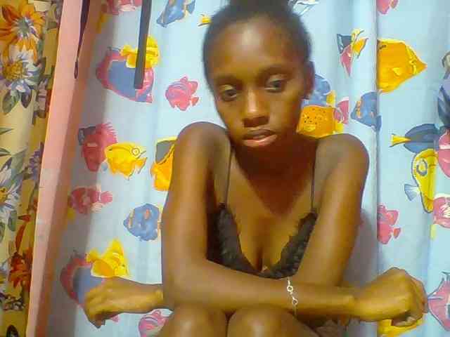 Marceliahh webcam