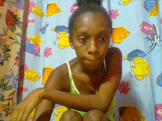 Marceliahh webcam