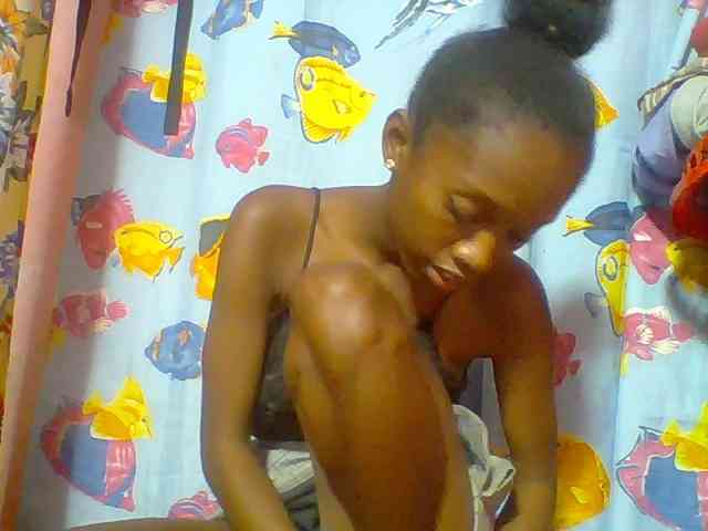 Marceliahh webcam