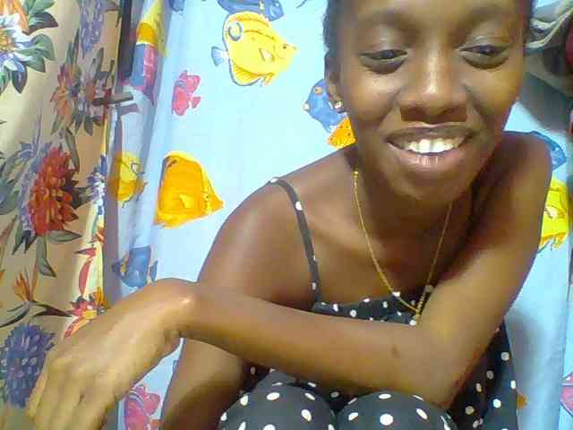 Marceliahh webcam