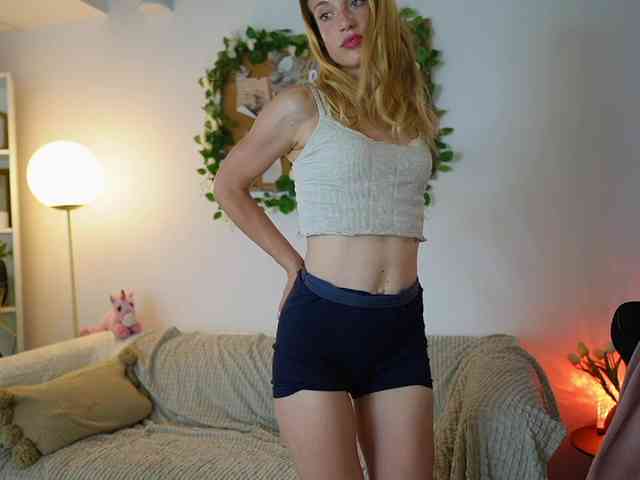 AprilRose webcam