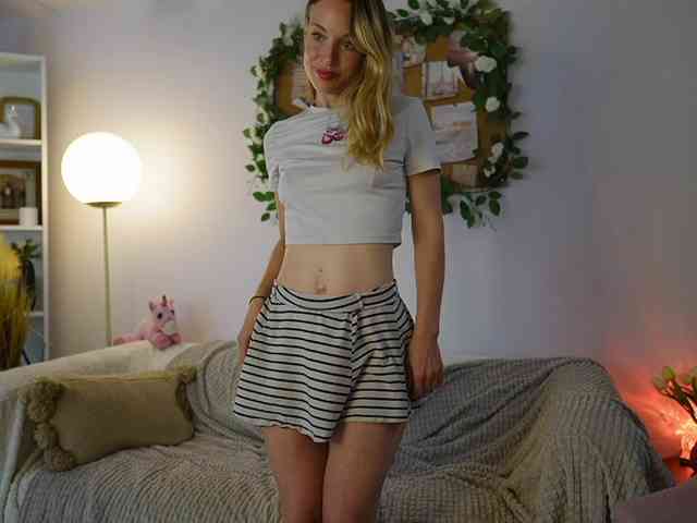 AprilRose webcam