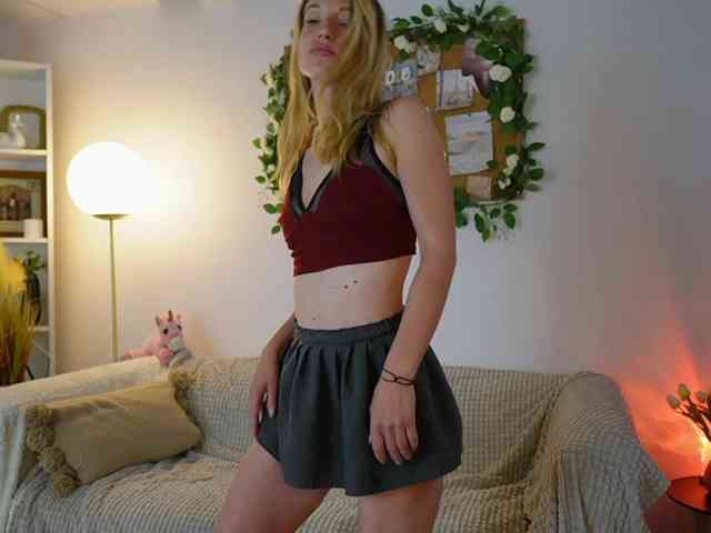 AprilRose webcam