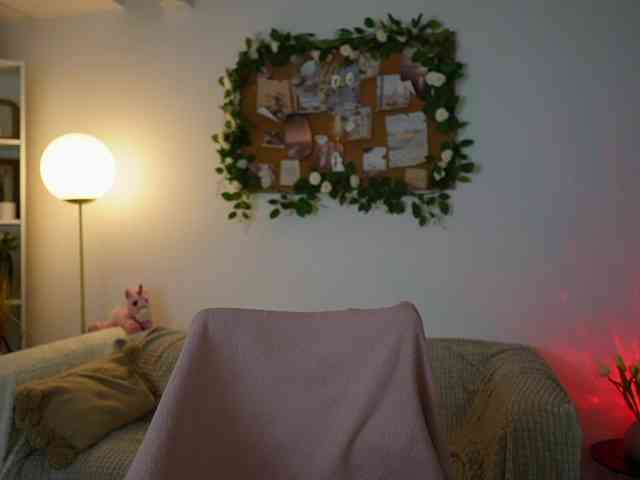 AprilRose webcam