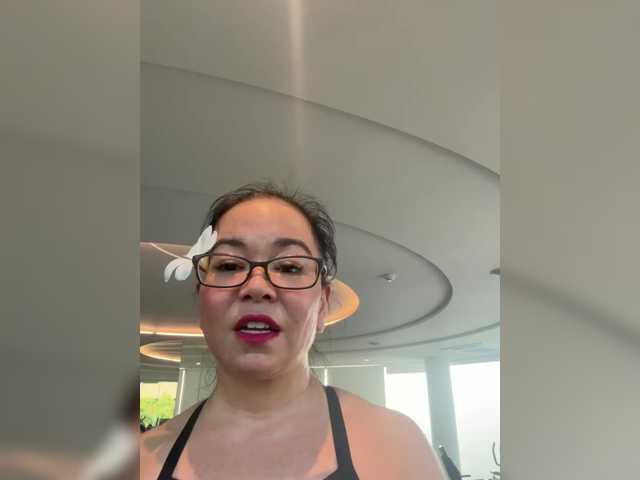 PadThai's BongaCams show and profile