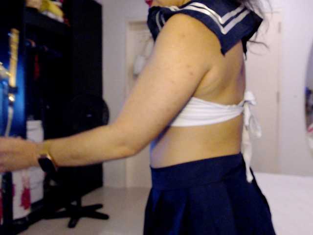 hairy pussy teen 18+