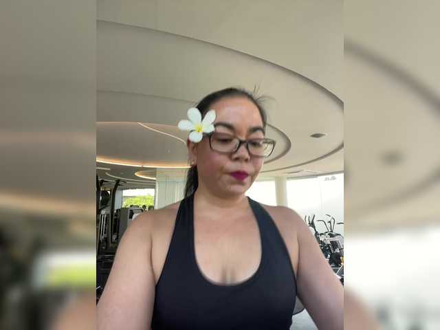 PadThai's BongaCams show and profile