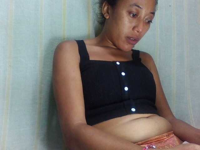 Laurencia12 webcam bongacams model stream image