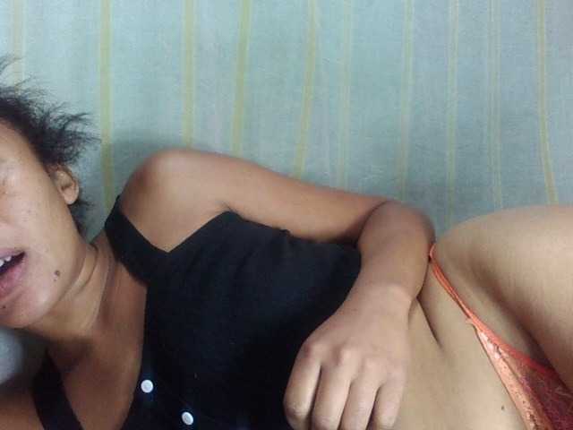 Laurencia12 webcam bongacams model stream image