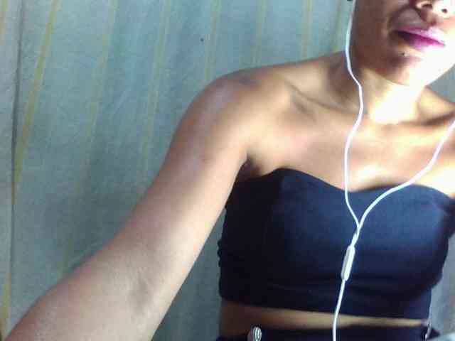 adult chat now Laurencia12