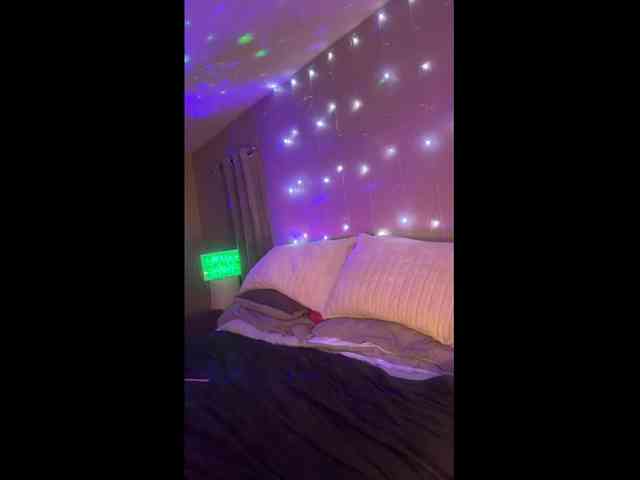 GoddessDaniD webcam