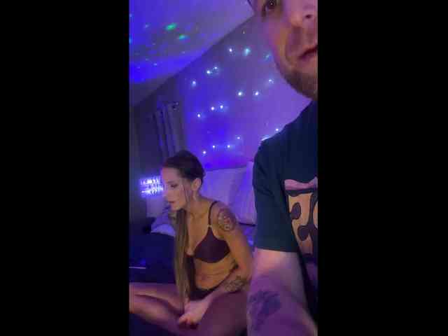 GoddessDaniD webcam