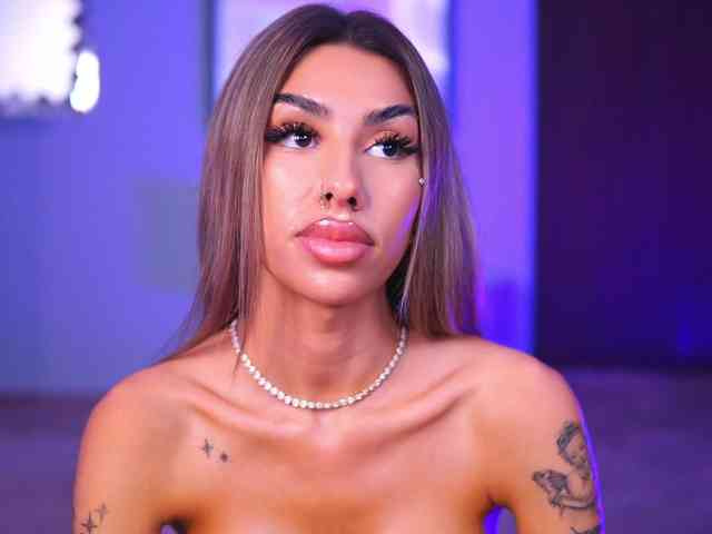MelinaMilanni webcam