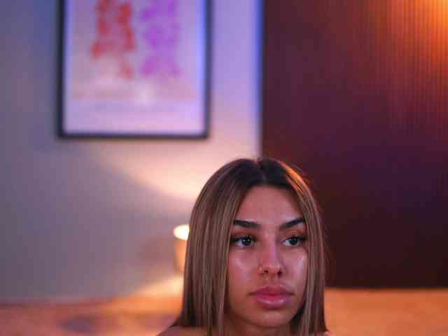MelinaMilanni webcam