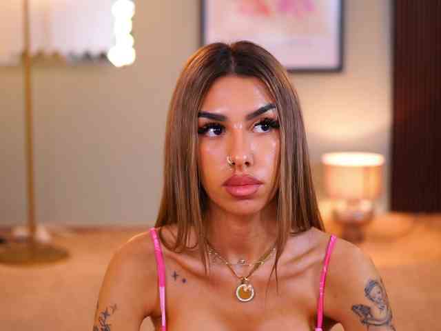 MelinaMilanni webcam