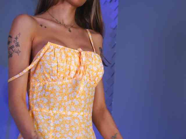 MelinaMilanni webcam