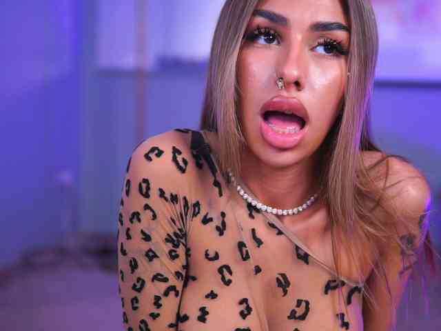 MelinaMilanni webcam