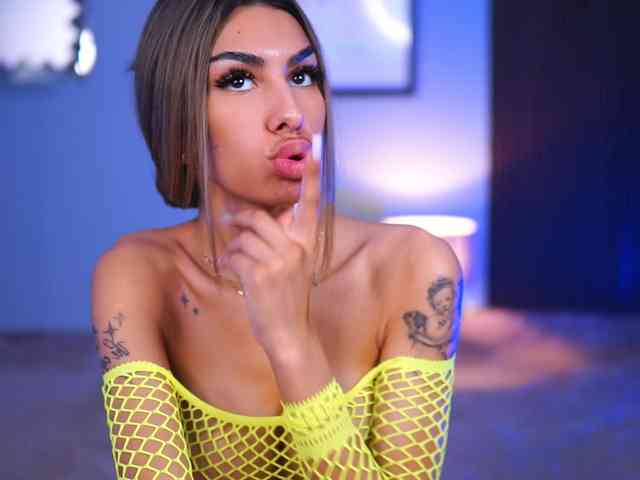 MelinaMilanni webcam