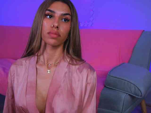 MelinaMilanni webcam