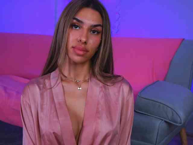 MelinaMilanni webcam