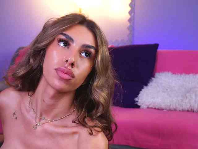 MelinaMilanni webcam